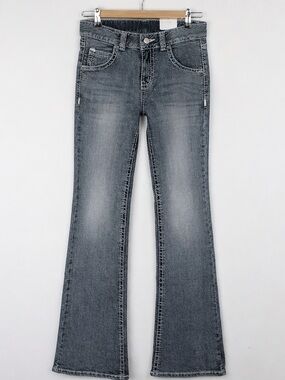 Vintage Blue Low Rise Flare Jeans – Y2K Faded Wash